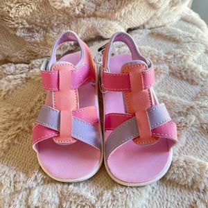 NWT See Kai Run size 8 Toddler Sandals